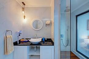 Meis Exclusive Hotel