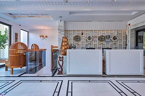 Meis Exclusive Hotel