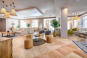 Aegean Bay Hotel