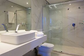 CLATT HOTEL
