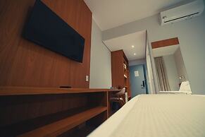 CLATT HOTEL