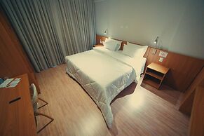 CLATT HOTEL