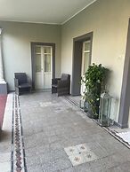 Luxar Suites & Apartments