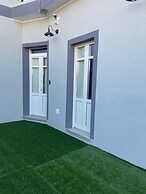 Luxar Suites & Apartments