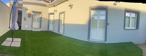 Luxar Suites & Apartments