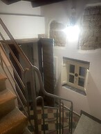 Luxar Suites & Apartments