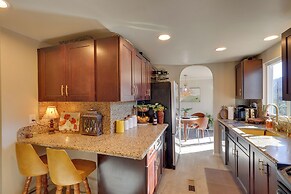 Hualapai Mtn Views on 2 Acres: 'thunderhead' Home
