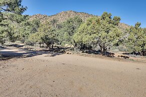 Hualapai Mtn Views on 2 Acres: 'thunderhead' Home