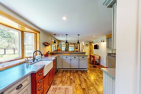 Coos Canyon Lodge: Ideal for Outdoor Lovers