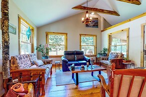 Coos Canyon Lodge: Ideal for Outdoor Lovers