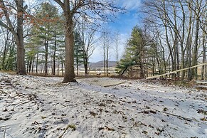 Roaring Spring Horse Farm Getaway w/ Game Room