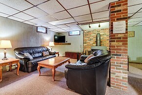 Roaring Spring Horse Farm Getaway w/ Game Room