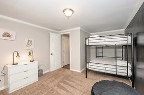 The Terrace Timber House  For 8