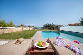 Sunny Villa Tria in Chaniotis
