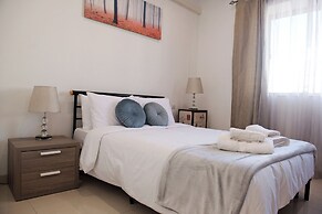 Spacious APT w/ Modern Balcony |Siggiewi