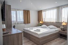 Hotel Liad