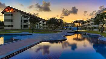 Carneiros Beach Resort