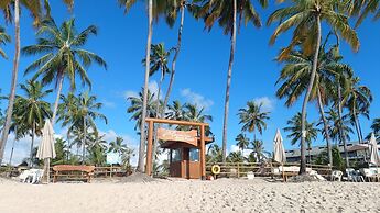 Carneiros Beach Resort