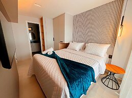 Hyde Park Premium - by Living