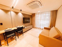 Hyde Park Premium - by Living