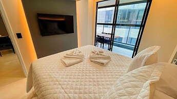 Hyde Park Premium - by Living
