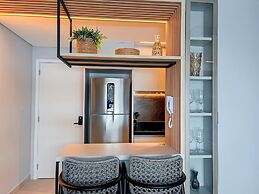 Hyde Park Premium - by Living
