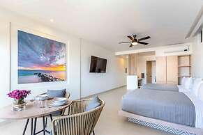 605 Tower Downtown Cabo