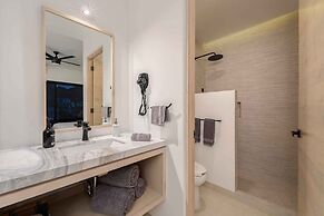 605 Tower Downtown Cabo