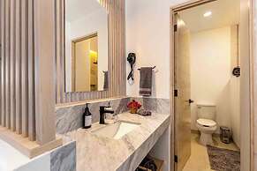 605 Tower Downtown Cabo