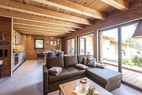Chalet Eigener Sauna im Vital Camp Bayerbach