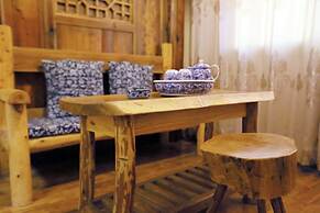Xiangxi Dreamweaver Inn