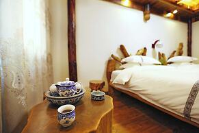 Xiangxi Dreamweaver Inn