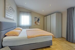 Elegant Panoramic Seaview Apartments