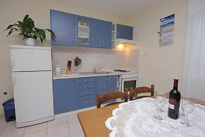 Apartments Zoki