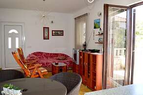 Apartment Ela