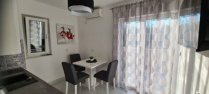 Apartments Dari