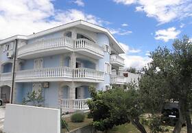 Apartments Vese