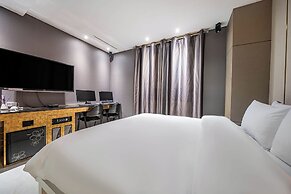 Dongtan Hotel Bella
