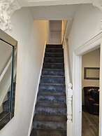 The Richmond Park Apartment