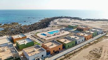 Roushan Resort