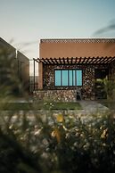 Roushan Resort