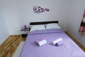 Apartments Renato