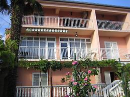 Apartments Renato