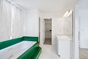 Nookside Grand Estate For 8