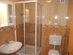 Apartments Maca