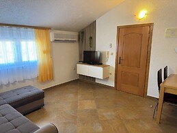 Apartments Maca