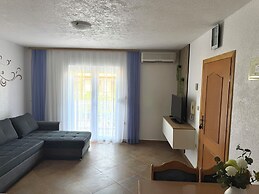 Apartments Maca