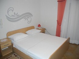 Apartments Maca