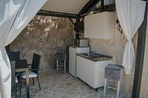 House Mili