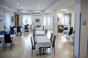 Rooms Blanc